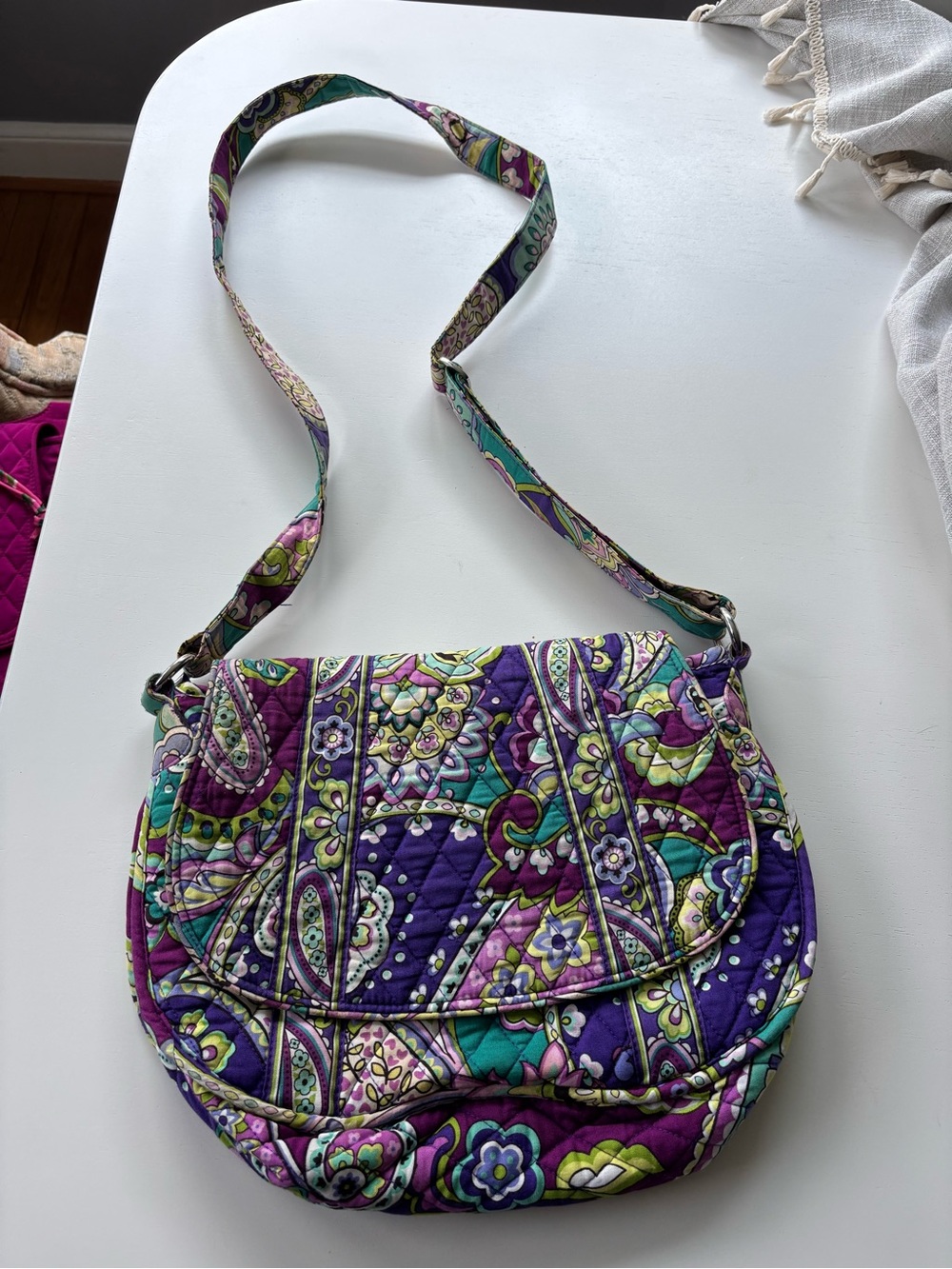 Vera Bradley messenger bag in Heather. Like new!